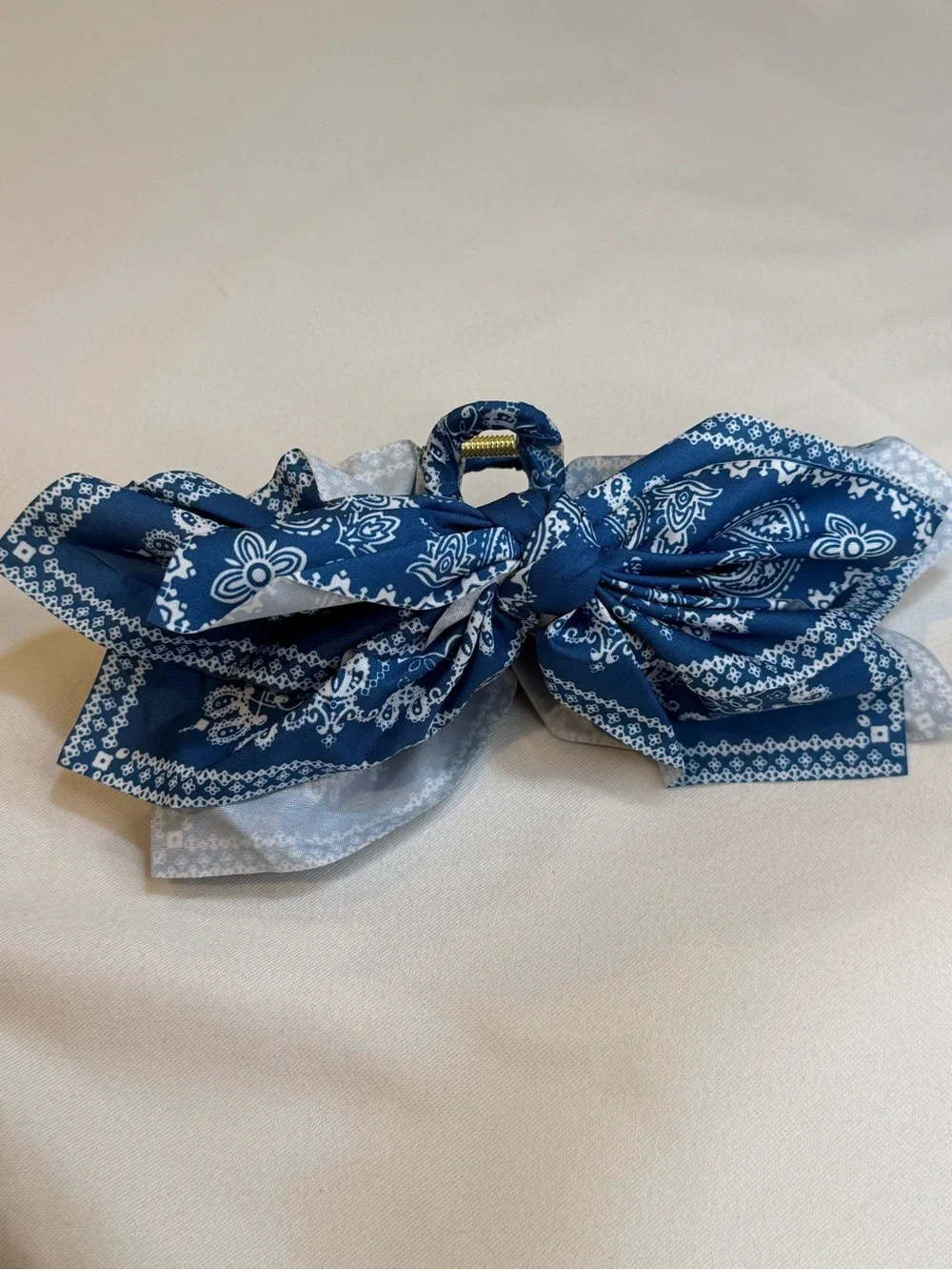 Cornflower Blue Bandana Print Fabric Bow Claw Clip Hair Accessory 4” Boho NWOT